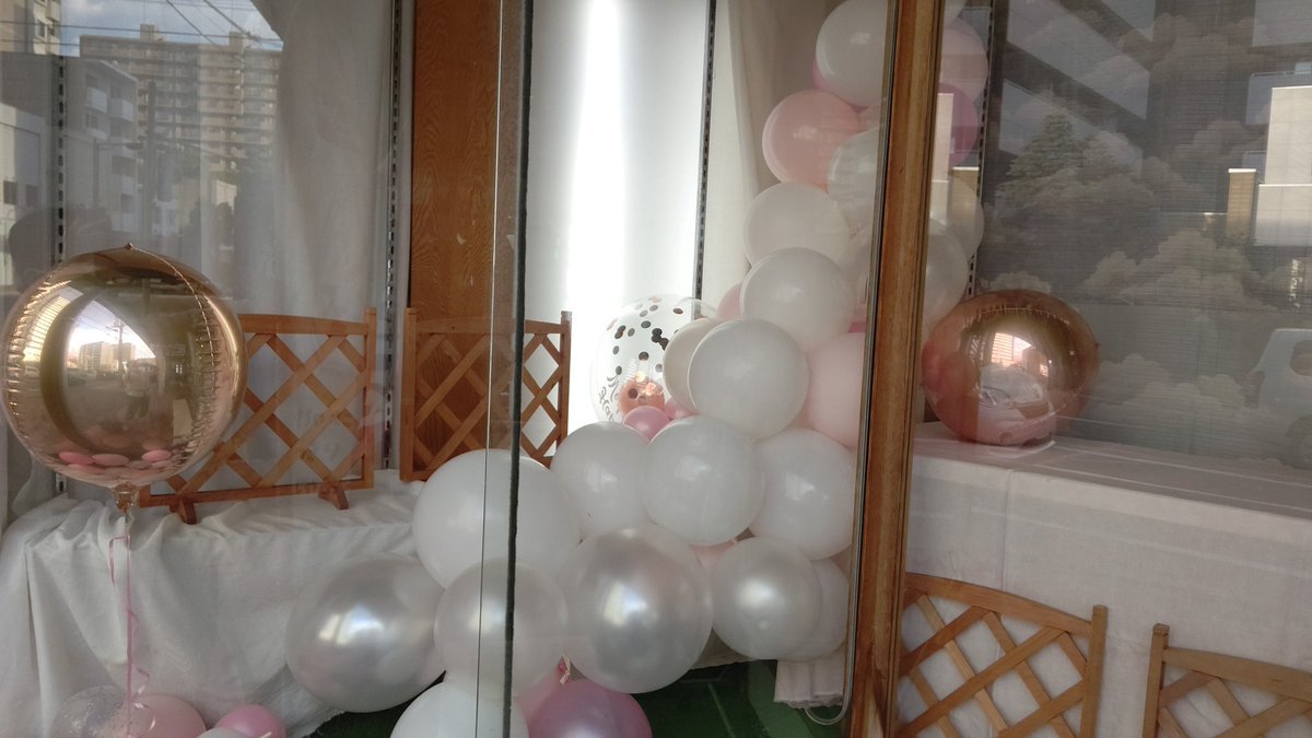 ピンク系に模様替えしまーす🎈 [おもちゃの平野【Twitter】]