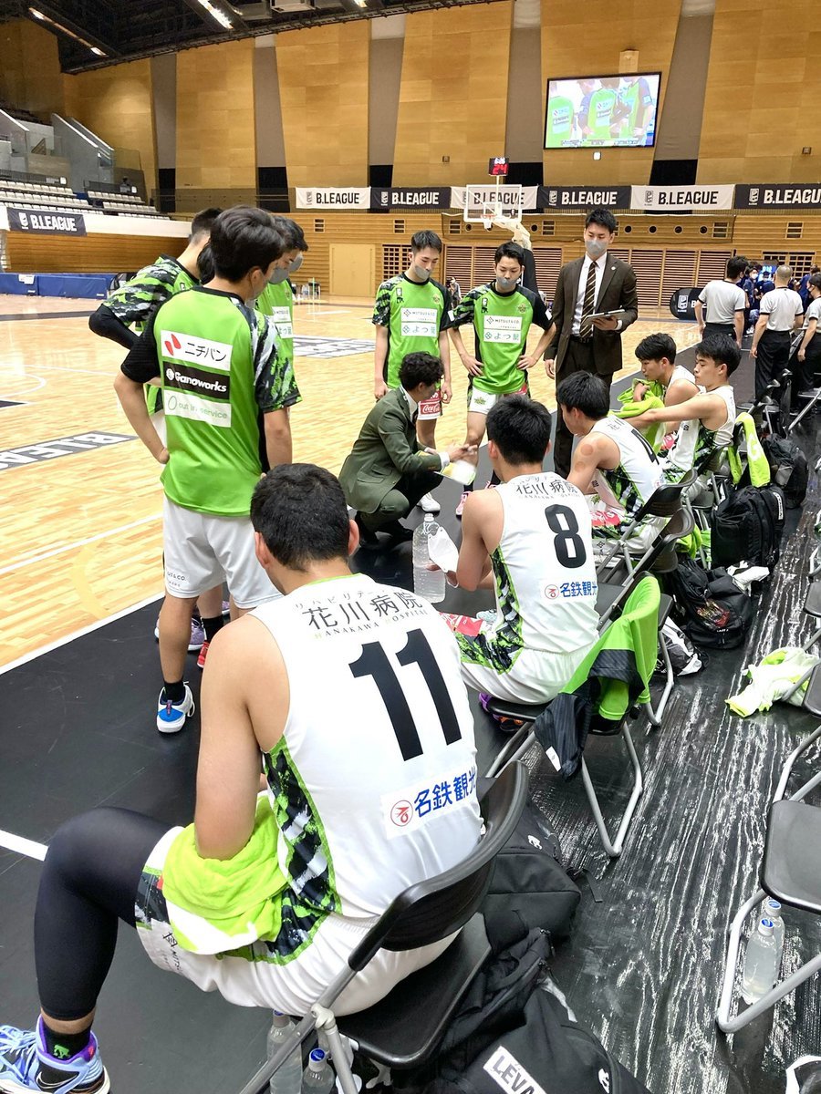 B.LEAGUE U18 CHAMPIONSHIP 20222022.8.15.MON【前半終了】#レバンガ北海道U18  41琉球ゴールデ... [レバンガ北海道【Twitter】]