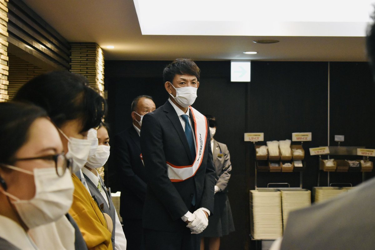 #折茂武彦 社長が、オフィシャルパートナー #野口観光 様 #登別温泉石水亭 にて1日支配人を務めさせていただきました♨️たくさんの方... [レバンガ北海道【Twitter】]