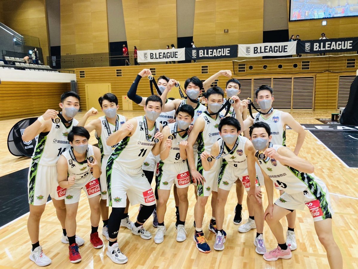 We are champion!#レバンガ北海道U18 #BリーグU18B.LEAGUE U18 CHAMPIONSHIP 2022#優勝 ... [レバンガ北海道【Twitter】]