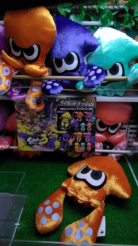 スプラトゥーンのクッションが入荷しました#スプラトゥーン [ワンダーシティ札幌 プラボ札幌西町店【Twitter】]