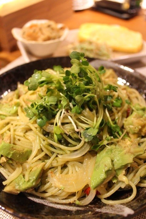 柚子胡椒海苔のアボカド和風グリーンパスタ [深夜食堂 きーちゃんのおうちごはん【ブログ】]
