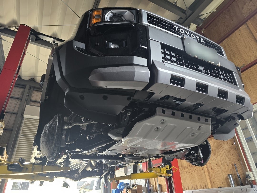 ランクル250 下廻り防錆 [idaカーコーティング担当まさるのブログ]