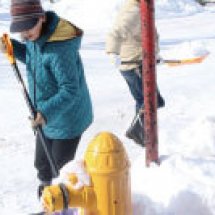 消火栓まわりの除雪作業を実施。「エリオスSAPPORO」(西区)さんにお話を伺いました。