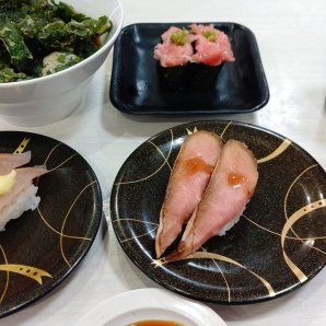 今日の晩御飯はお手軽寿司です(笑) [おもちゃの平野【Twitter】]