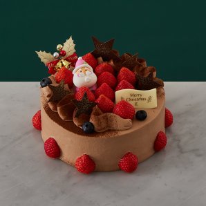 【renewal】「クリスマス生チョコケーキ」真っ赤なイチゴと星のチョコレートをアクセントに、イチゴと生クリームをサンドしたスポン... [洋菓子きのとや【Twitter】]